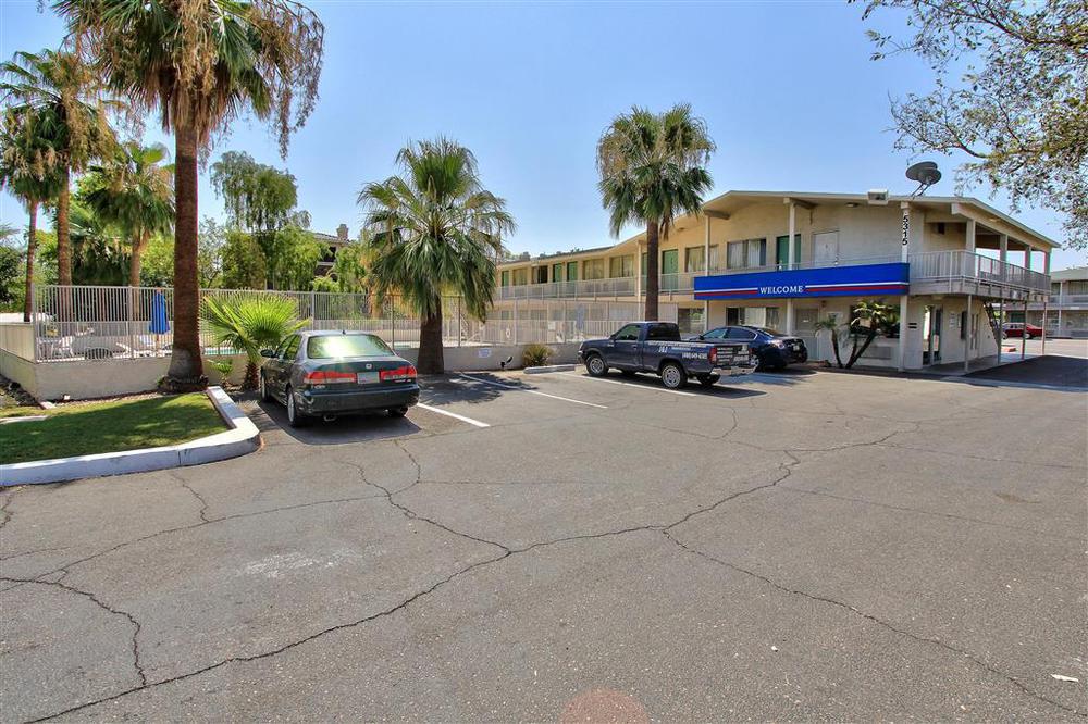 Motel 6-Phoenix, Az - East Экстерьер фото